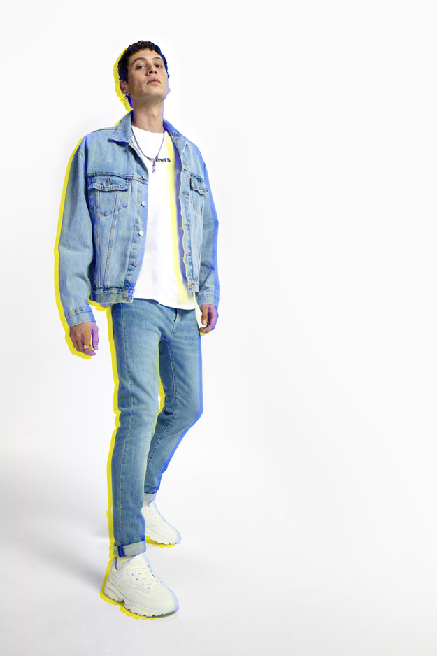 Levi’s® prezinta cele mai noi atribute ale jeansilor din acest sezon!