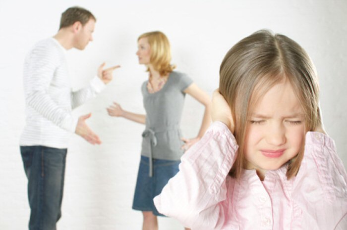 Copiii nu ar trebui sa sufere inutil in urma unui divort regretabil!